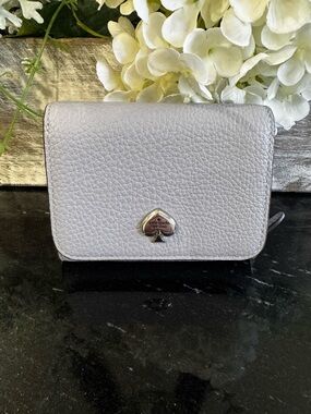Kate Spade Small L-zip wallet in pebbled leather- color Mountain Gray